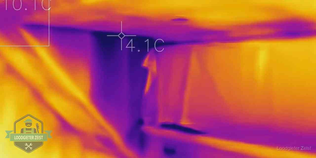 Thermografie bij lekdetectie in Zeist Warmtebeeldopname van een vloerconstructie tijdens lekdetectie in Zeist